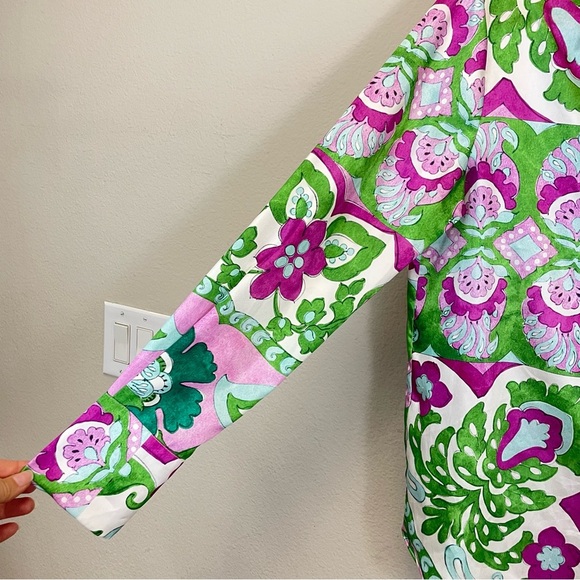 MANGO Italian Fabric Floral Satin Relaxed Button Up Shirt Green Size 4 - Picture 4 of 13